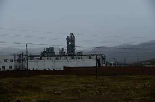 今天上午，內(nèi)蒙古一家化工企業(yè)發(fā)生事故，致3死1傷